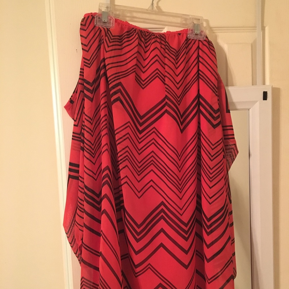 Chevron strapless dress